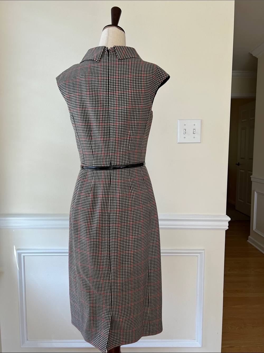 Brooks Brothers Black and Red Houndstooth Sheath Dress - Picture 5 of 8